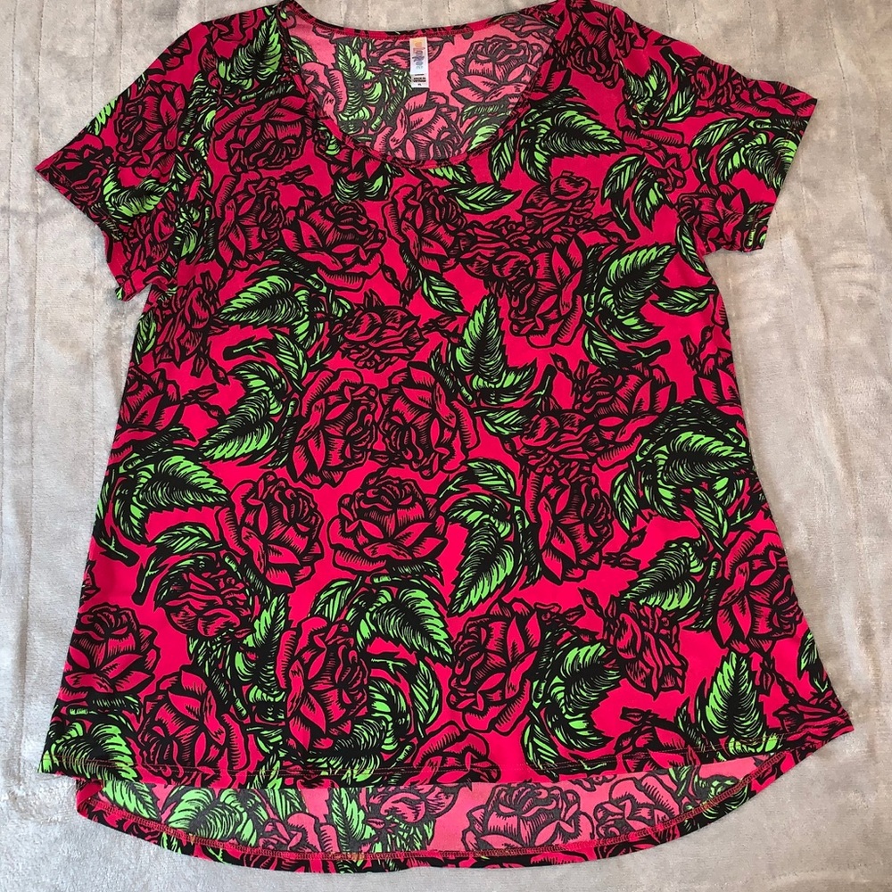 LuLaRoe Classic Tee